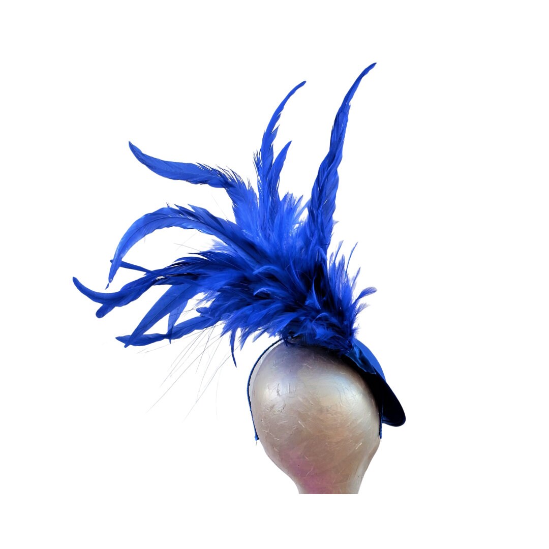 Trinity - Sapphire Blue Hatinator