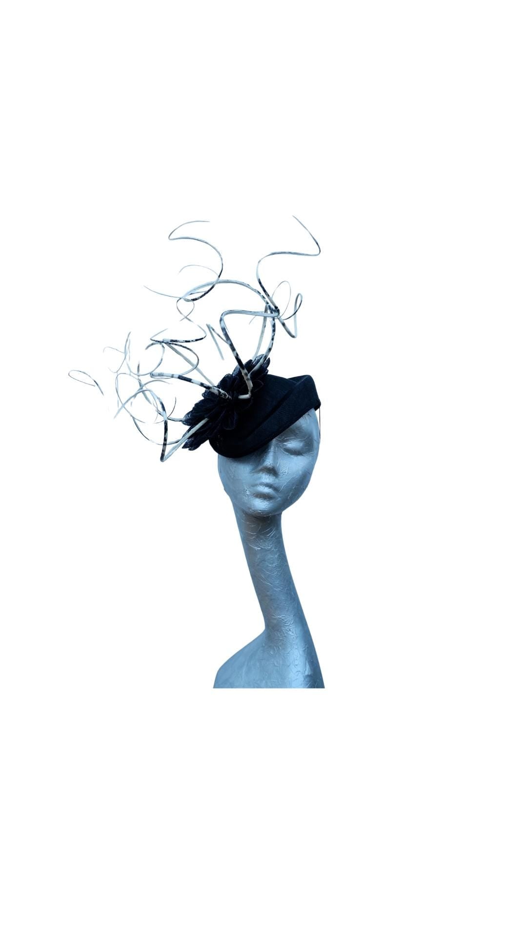 Quill - Black & Ivory cocktail hat