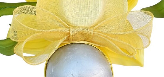 Narcissus - Giant Daffodil Fascinator ideal for Royal Ascot