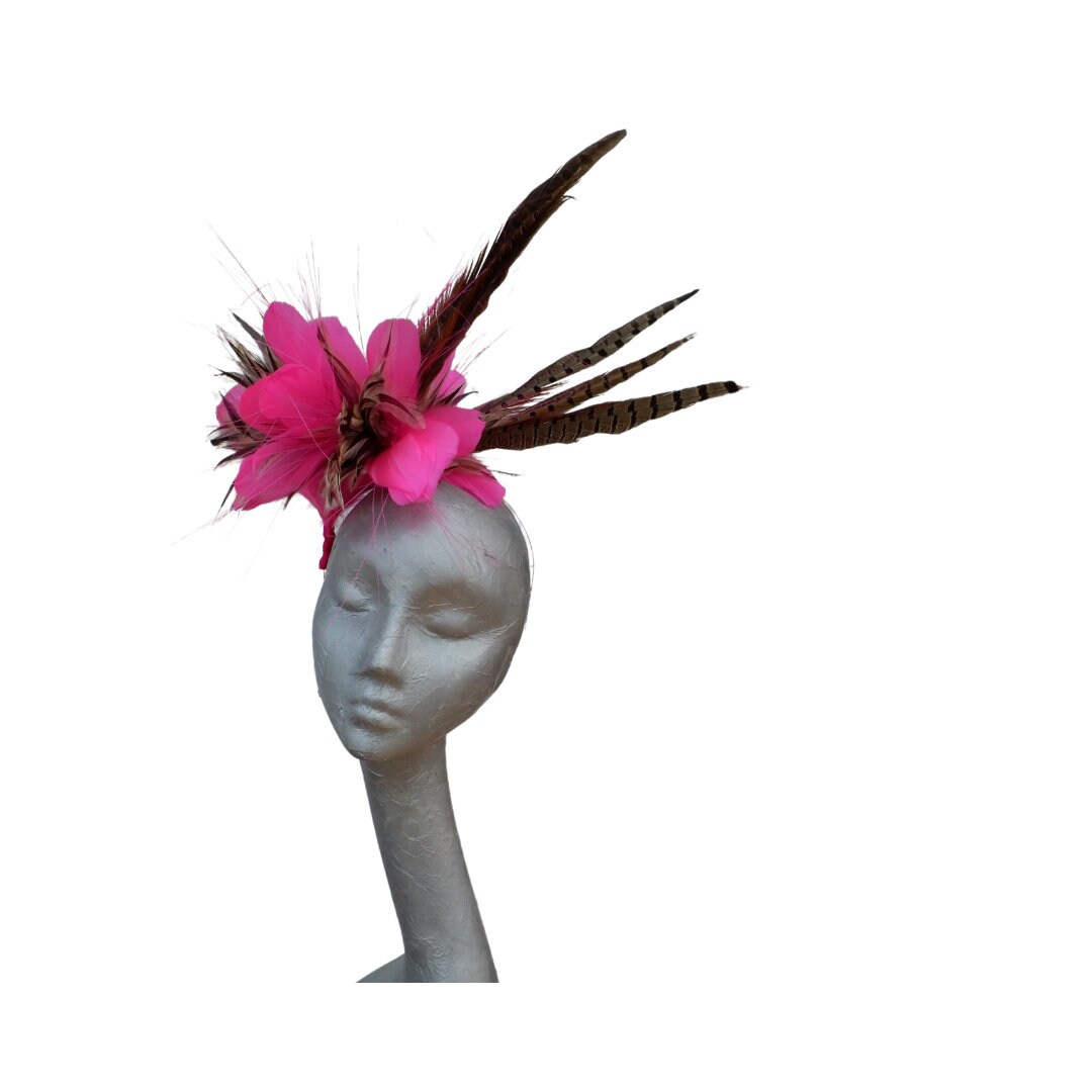 Flo - Fluorescent pink & natural feather fascinator
