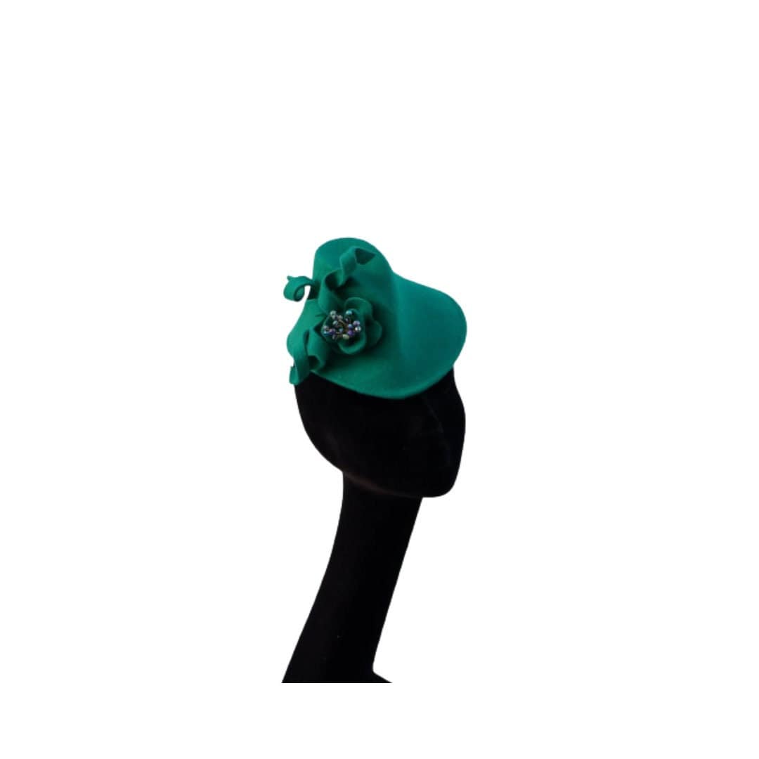 Robyn - Emerald Green felt 40's Style percher hat