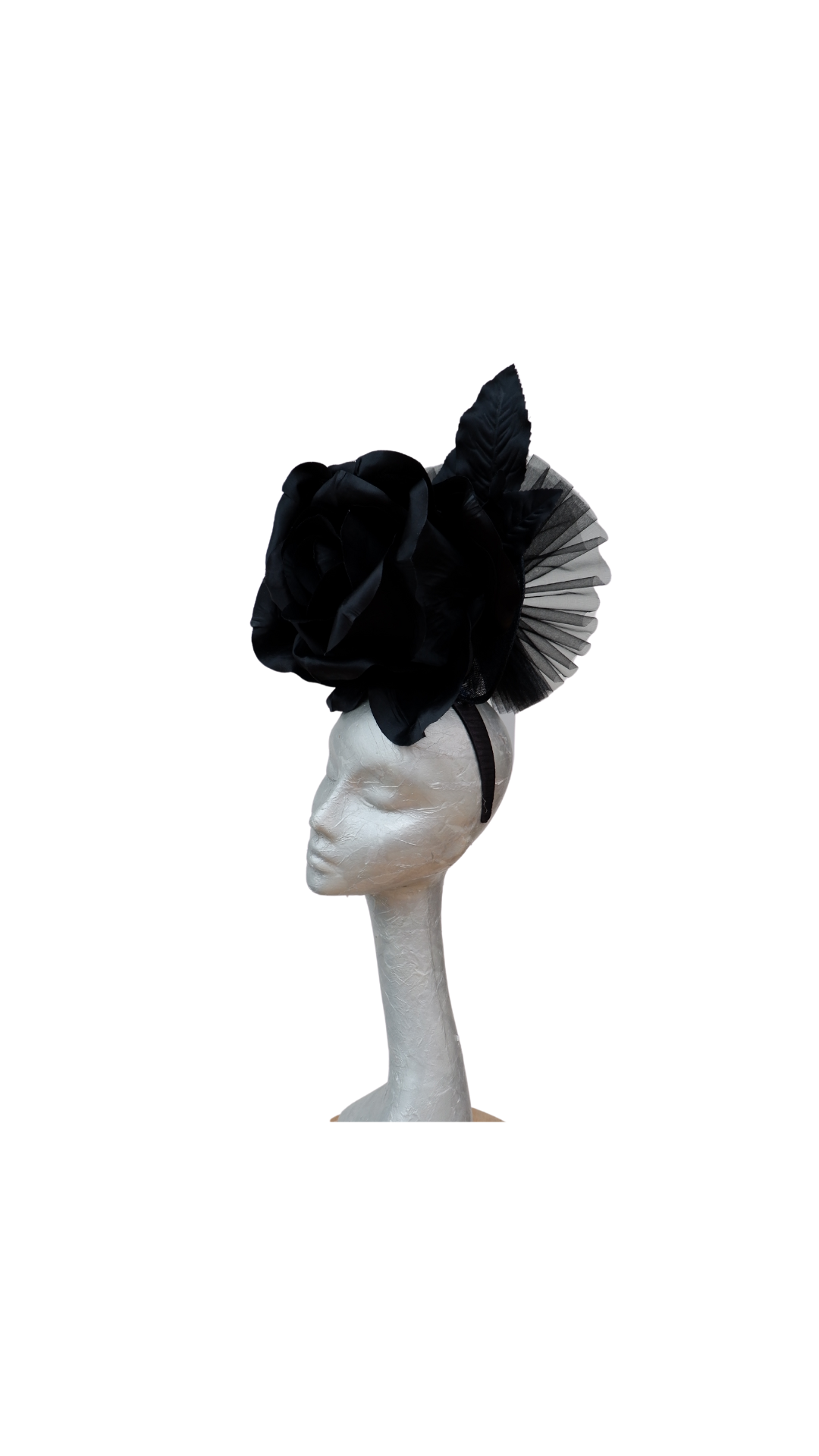 Caen - Medium 28cm Black rose fascinator