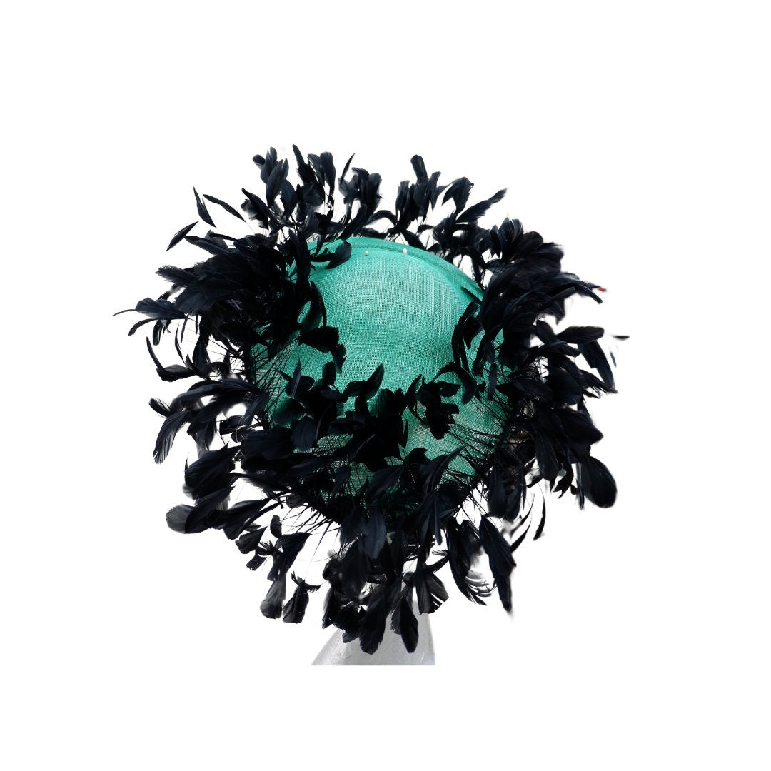Enola - Emerald Green & Black Oval saucer hatinator