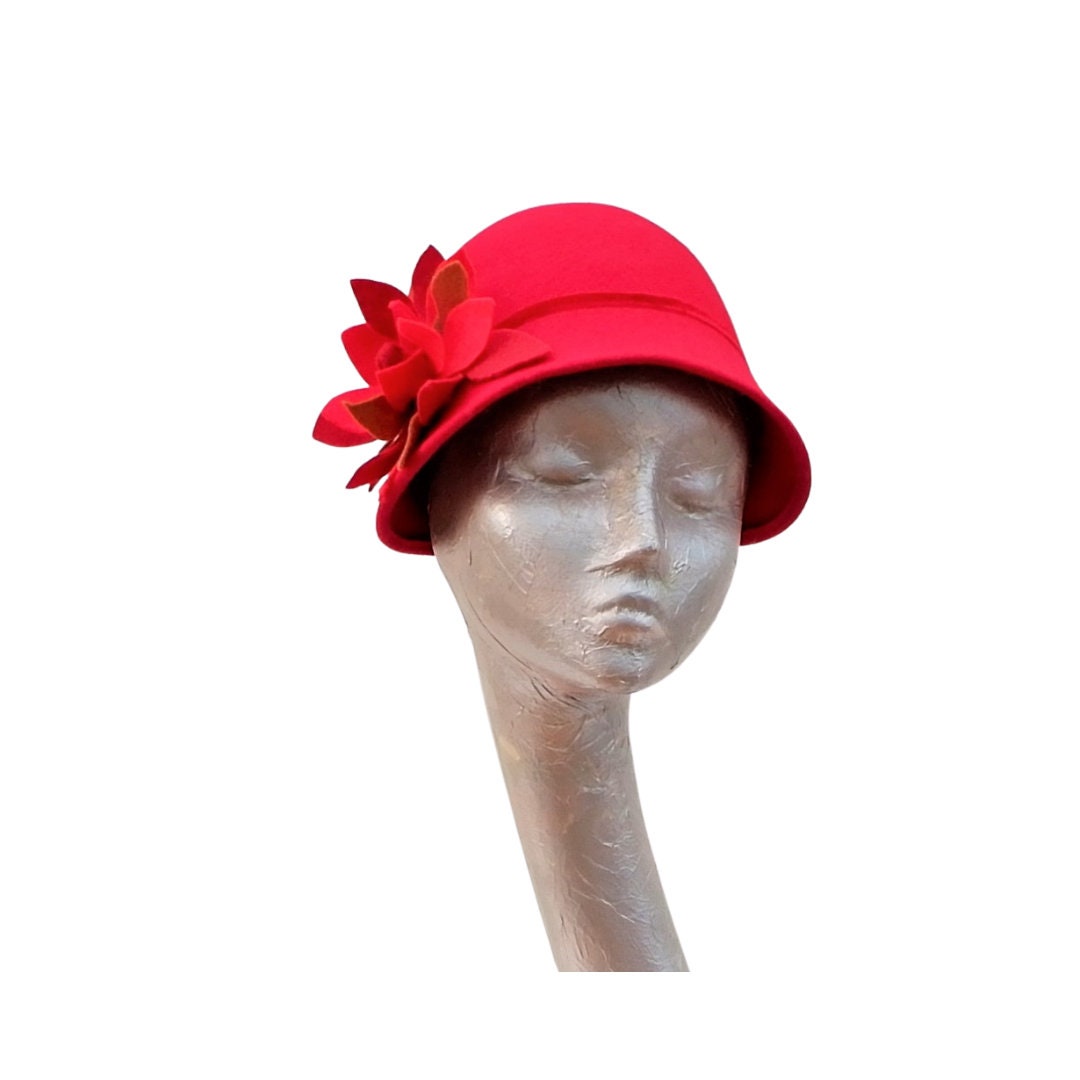 Kitty - Poppy Red 20's Style Cloche Hat