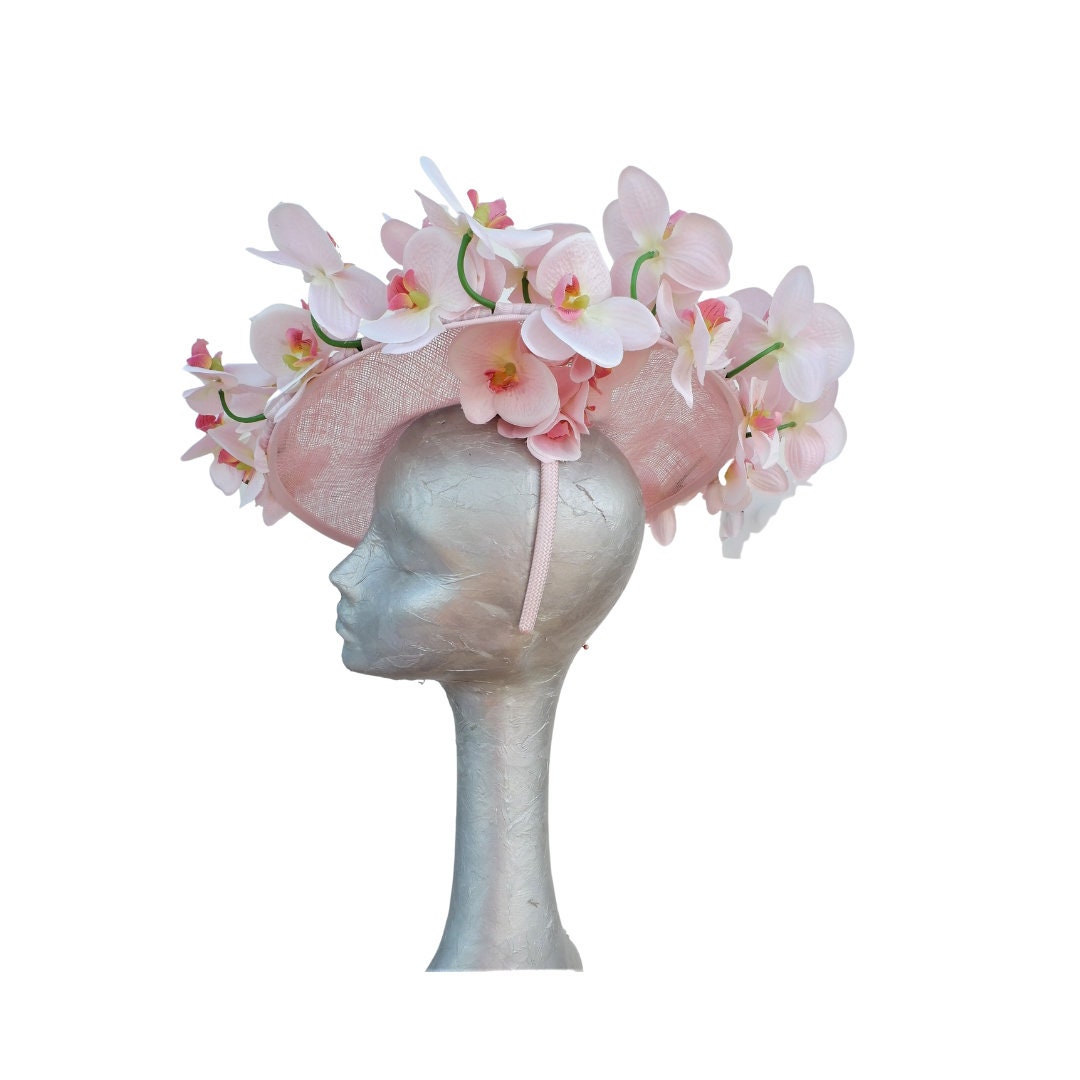 Armand - Medium Hatinator edged with Silk Orchids