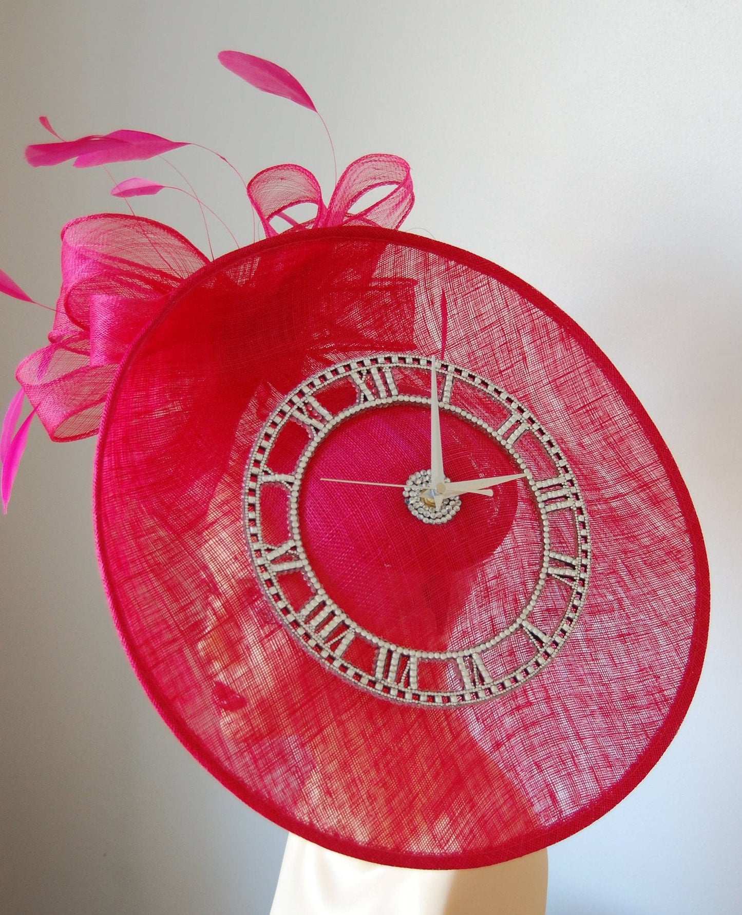 Swarovski Crystal Fully Working Mechanical Clock Hatinator