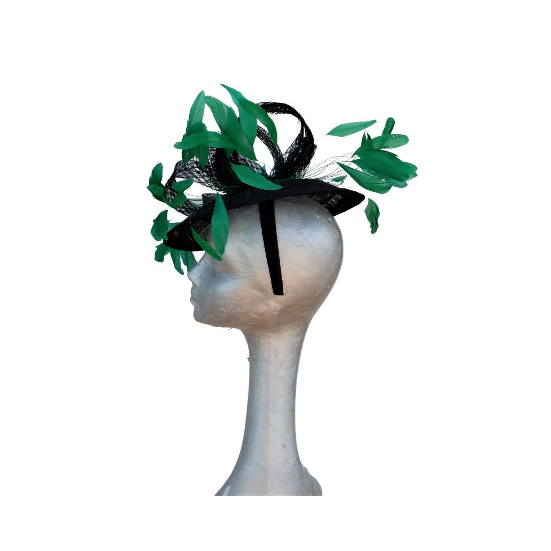 Francesca -  Black & Emerald Green saucer hatinator