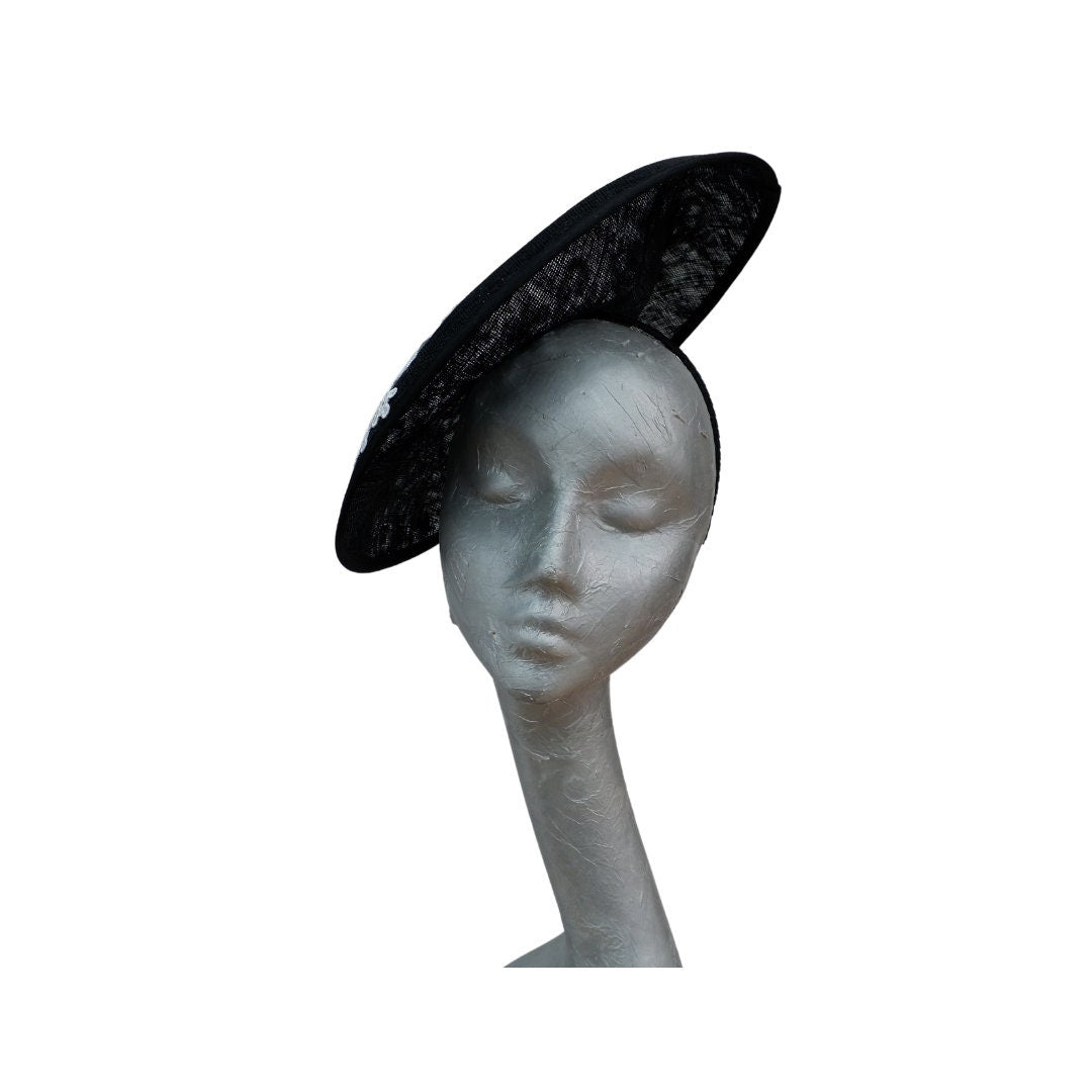 Clent - Black with White lace applique hatinator