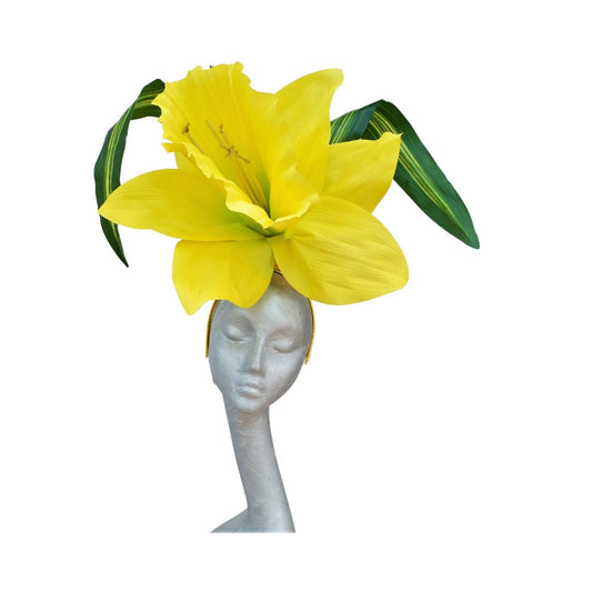 Narcissus - Giant Daffodil Fascinator ideal for Royal Ascot