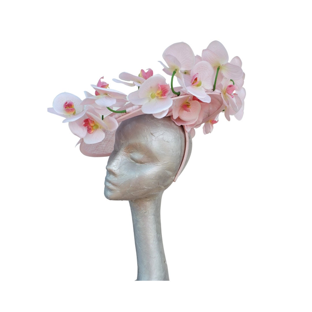Armand - Medium Hatinator edged with Silk Orchids