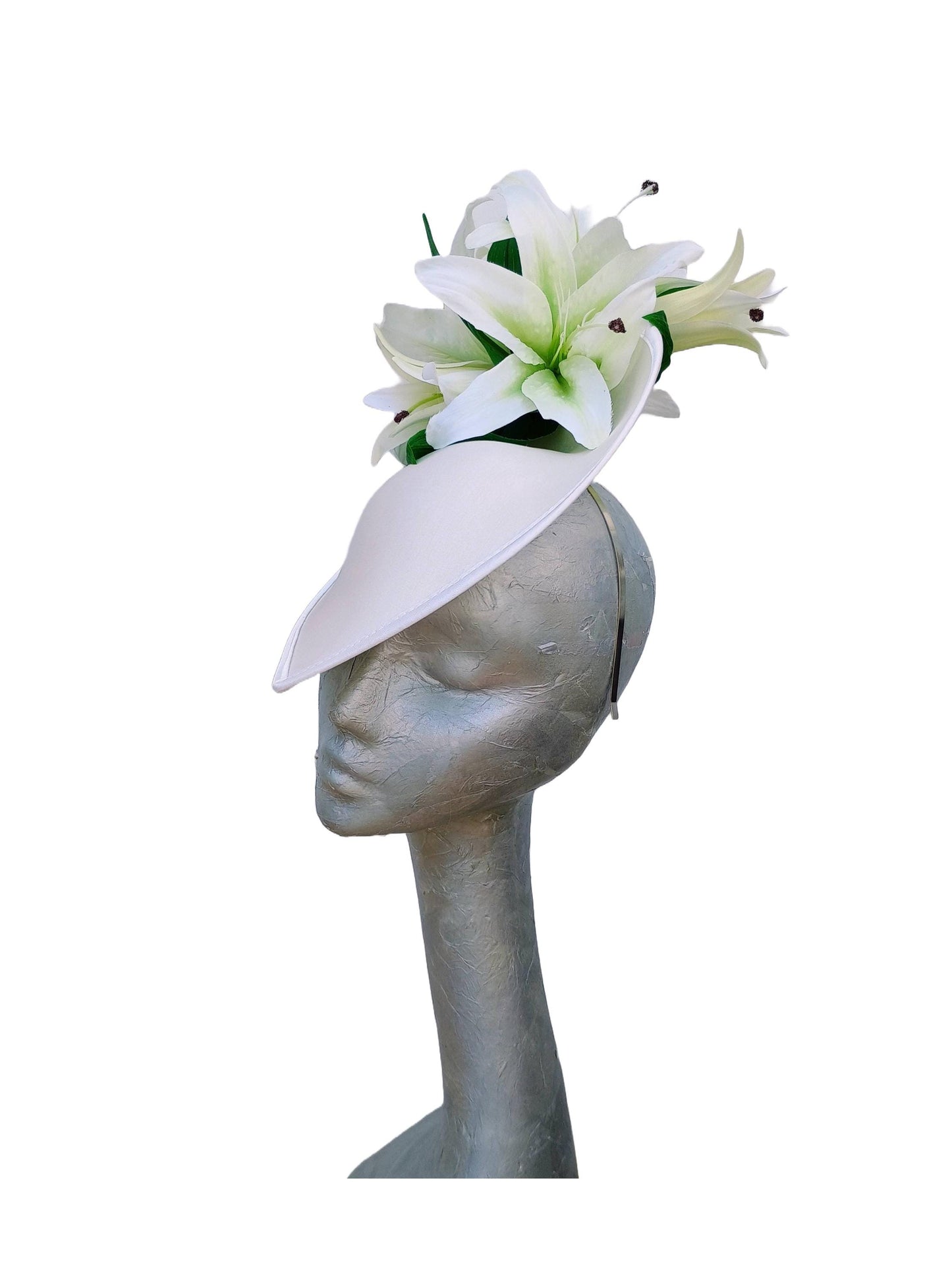 Mandala - Off white duchess satin & lily hatinator