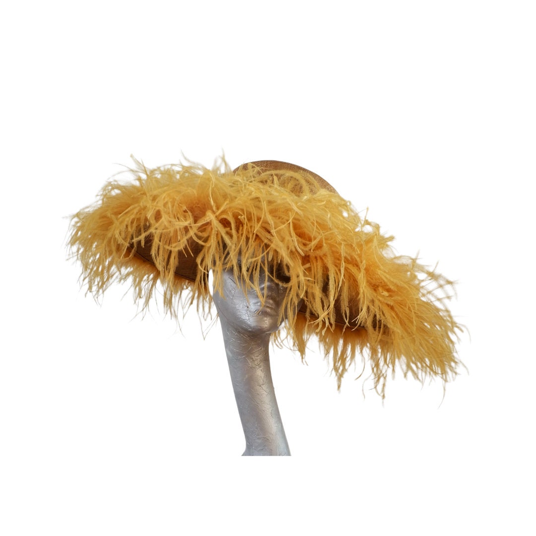 Sian -- Oval brimmed feathered Hat