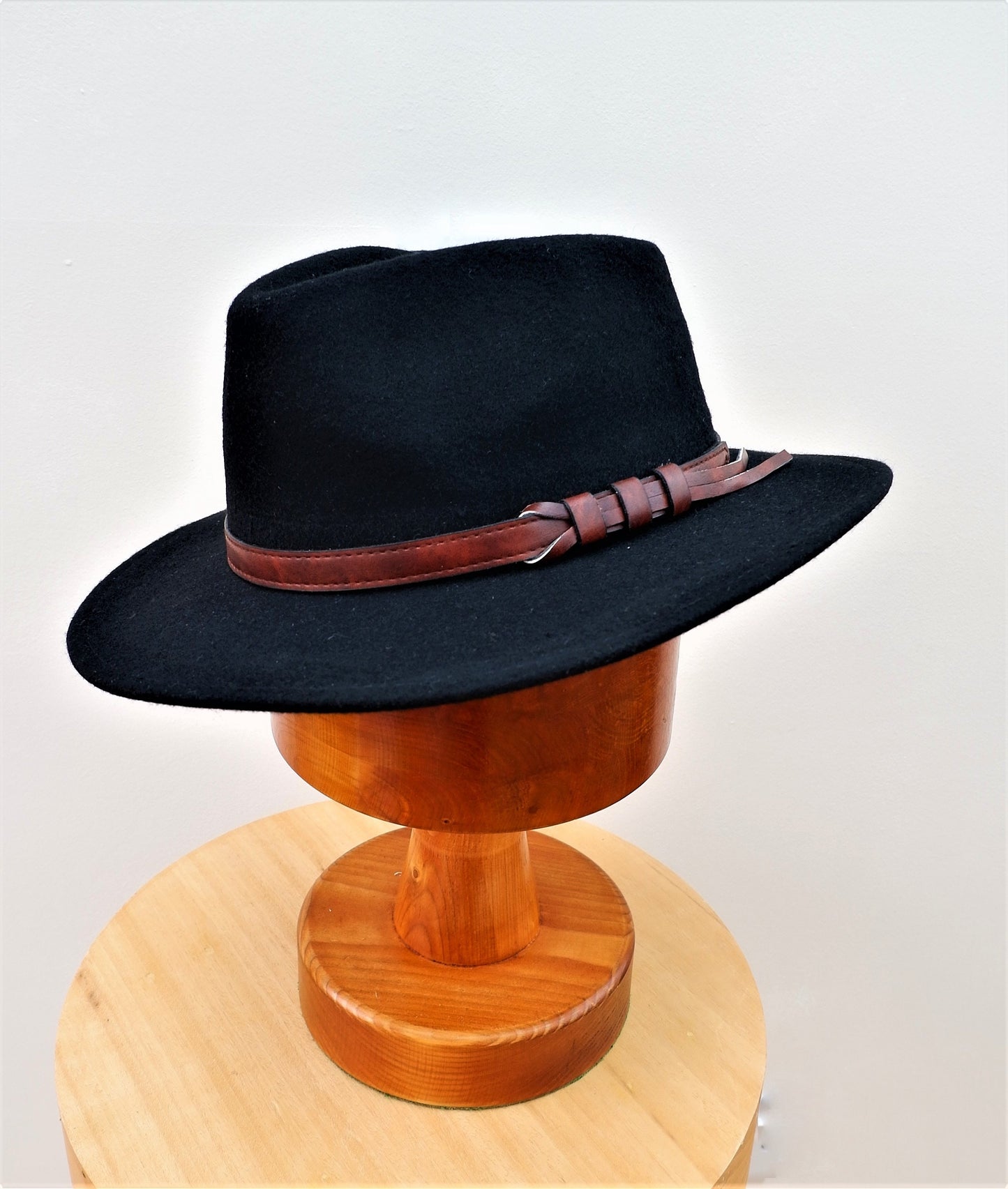 Alexander - Gentleman's 100% Wool Black Fedora Hat