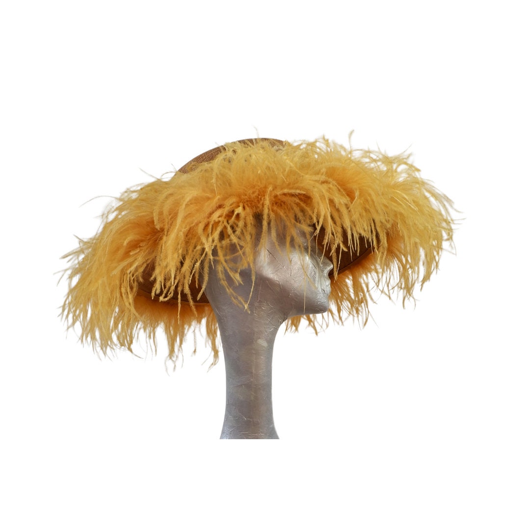 Sian -- Oval brimmed feathered Hat