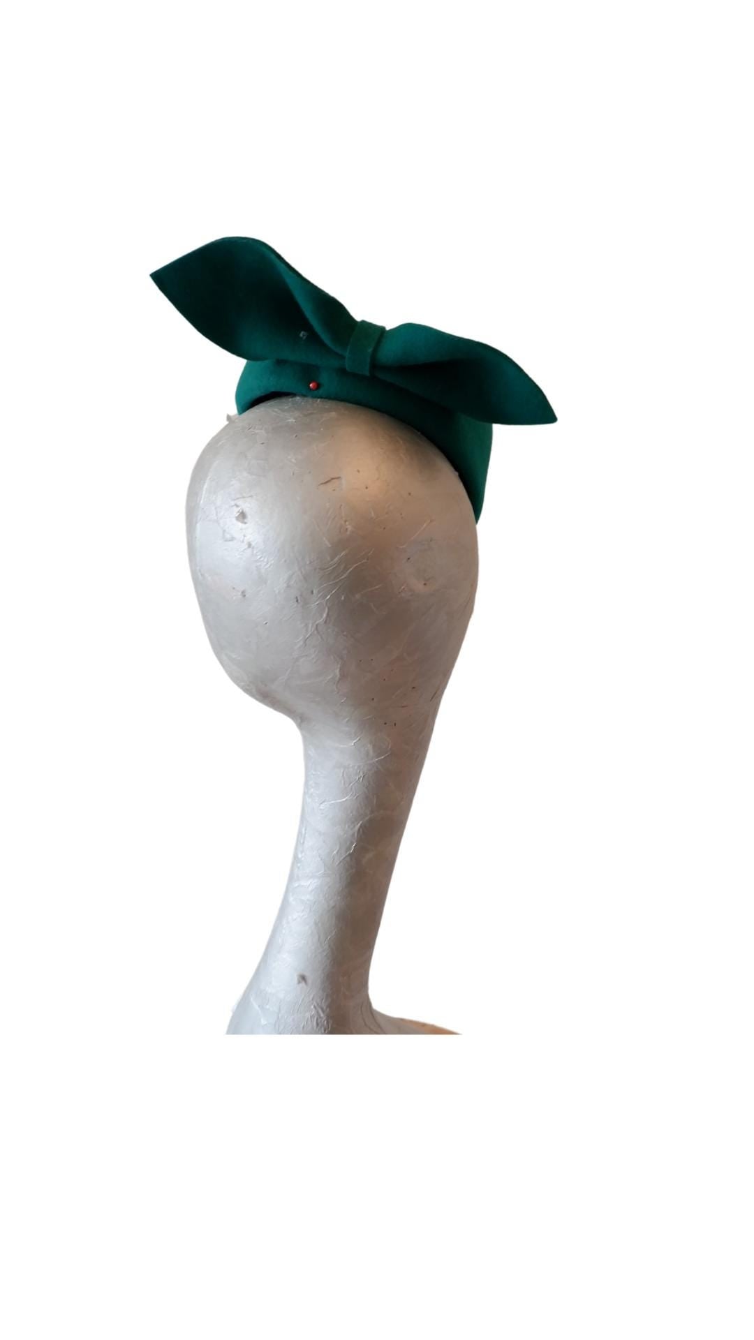 Rolo - Emerald Green felt  percher hat