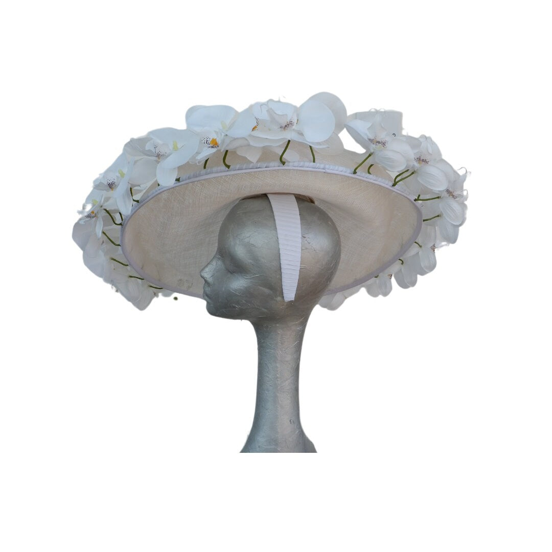 Amanda - Extra large White Hatinator edged with Silk Orchids