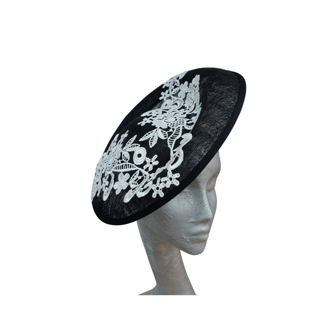 Clent - Black with White lace applique hatinator