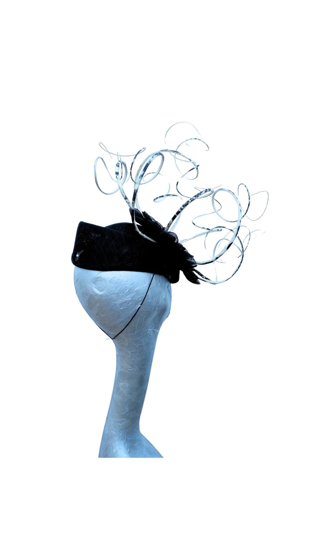 Quill - Black & Ivory cocktail hat