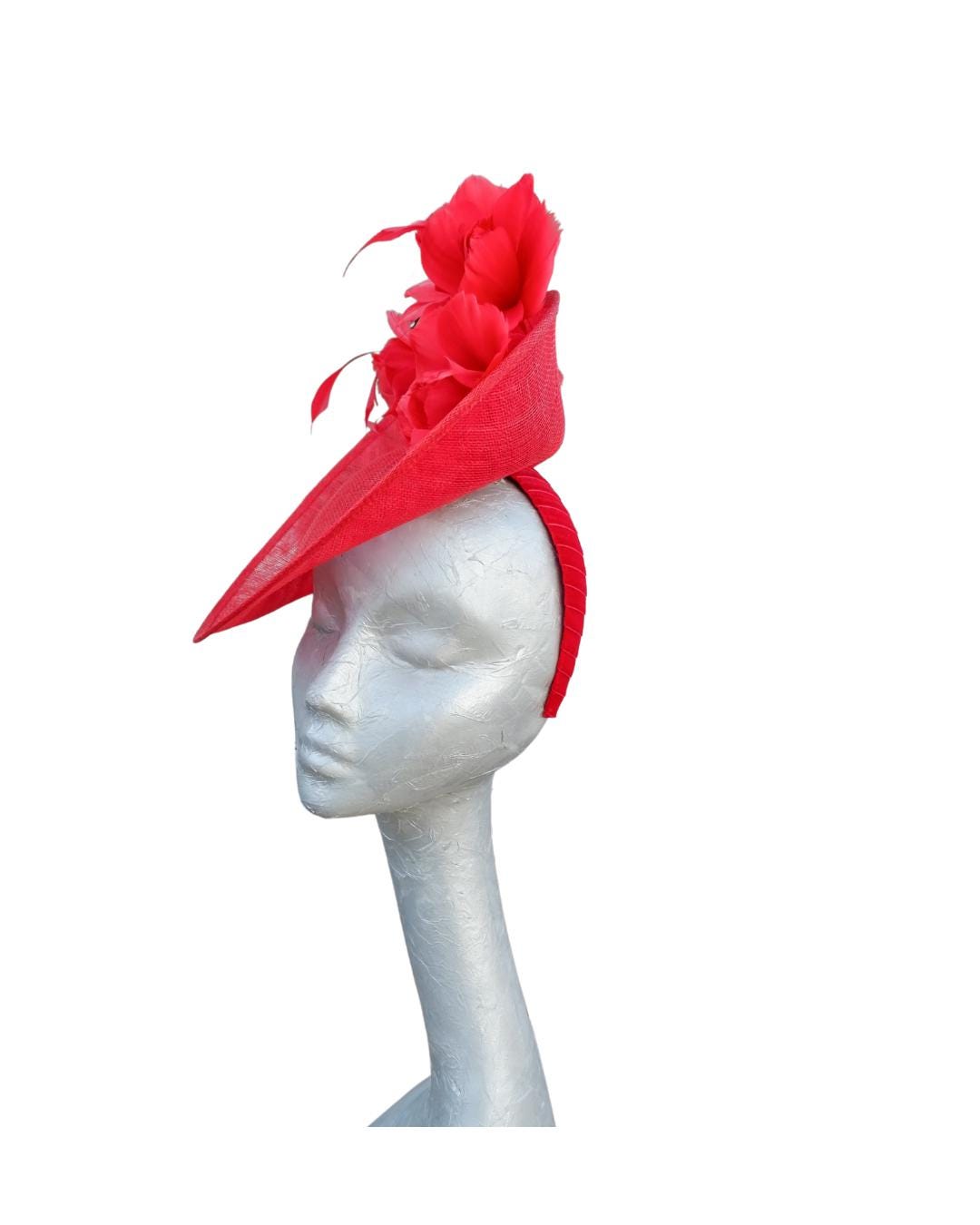 Bali- Red upturned hatinator