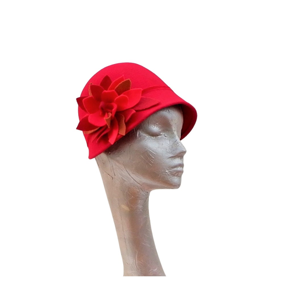 Kitty - Poppy Red 20's Style Cloche Hat