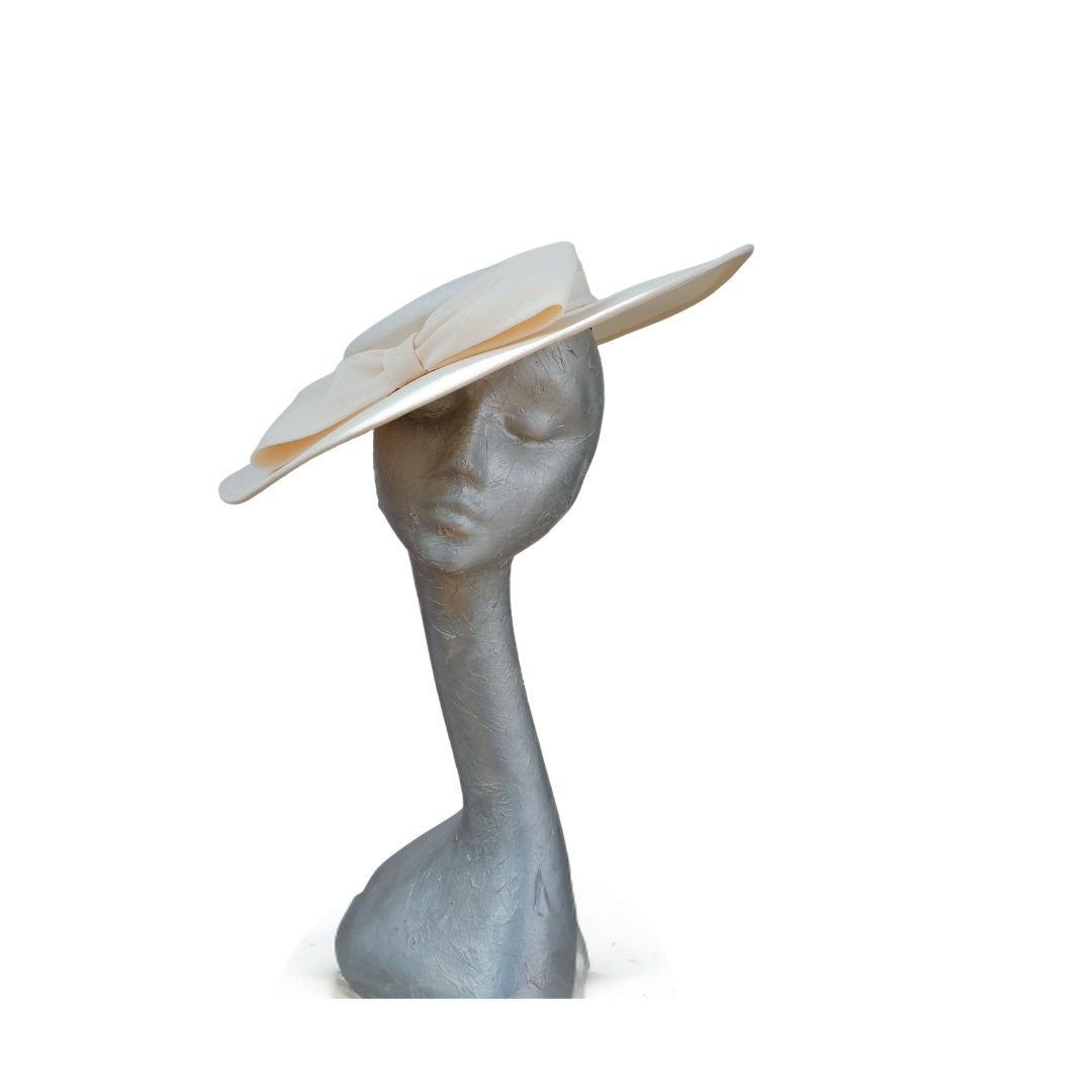 Saffie - Cream silk Boater