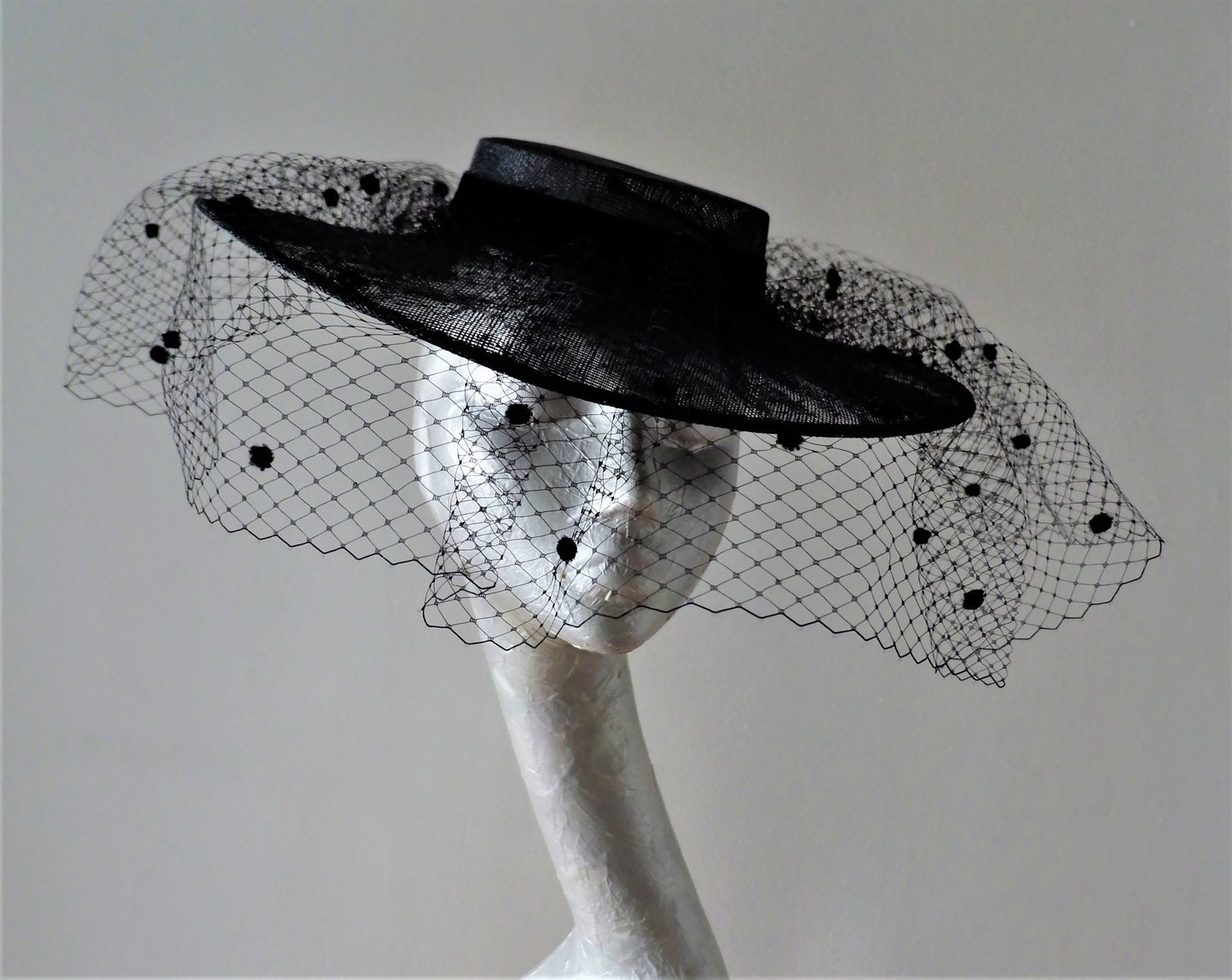 Amara - Black Veiled Boater