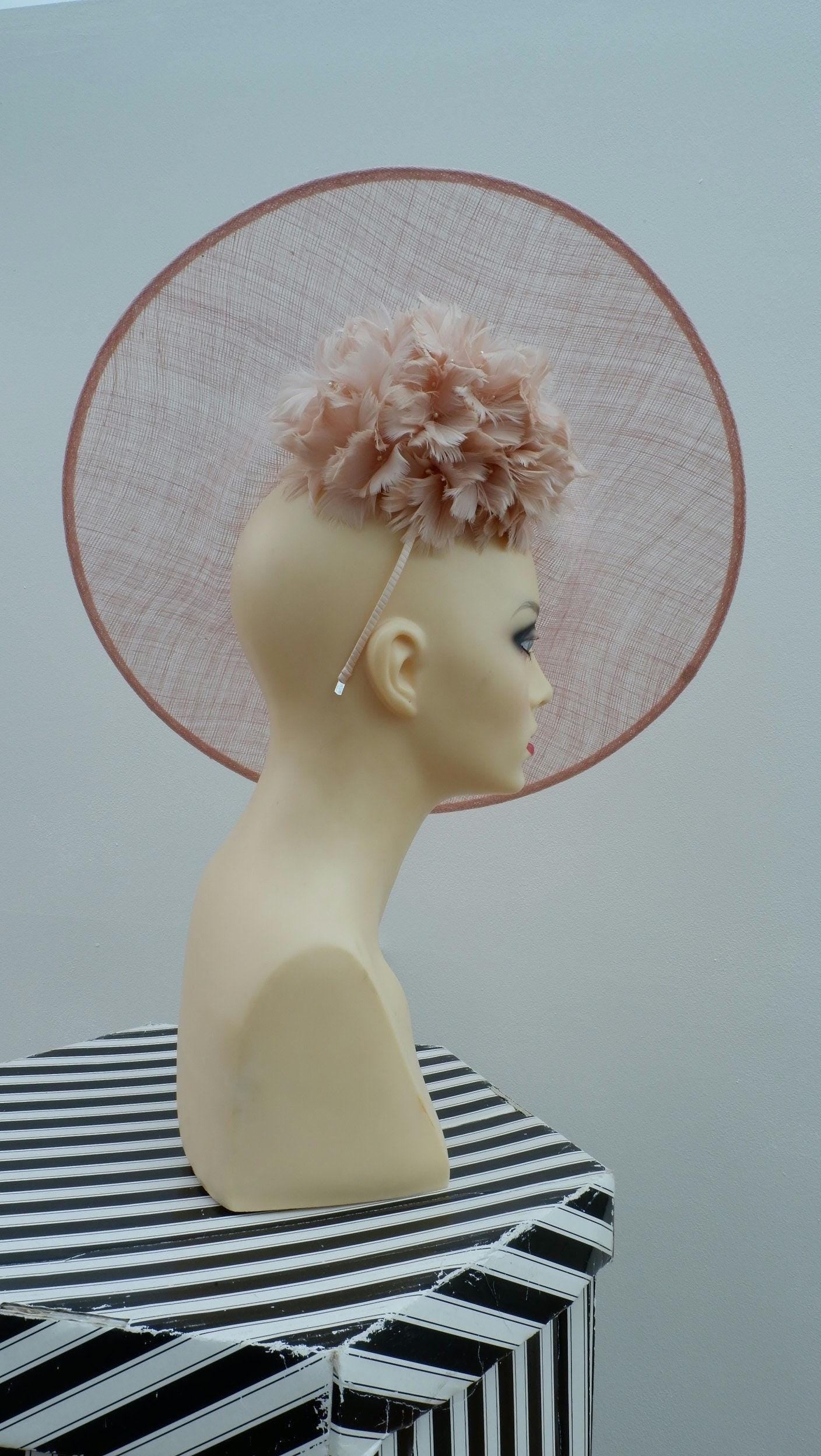 Milenco - Medium detailed Nude Sinamay fascinator