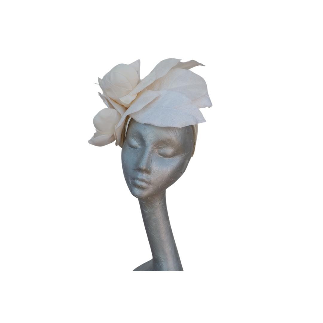 Maggy - Ivory Magnolia Feature fascinator