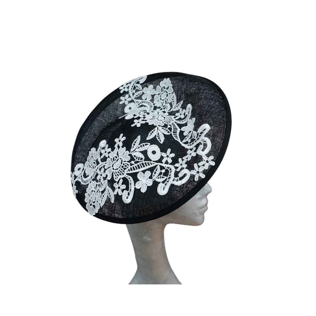 Clent - Black with White lace applique hatinator