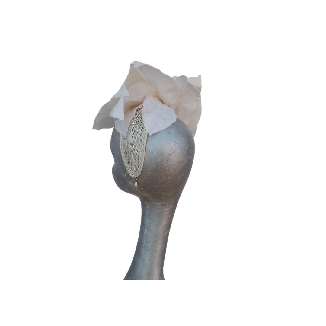 Maggy - Ivory Magnolia Feature fascinator