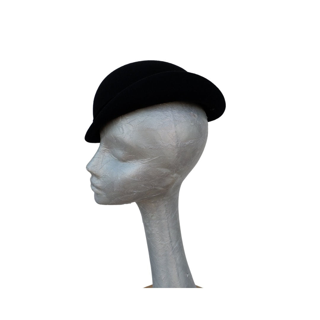 Derby - Black 40/50s style Bowler Percher hat