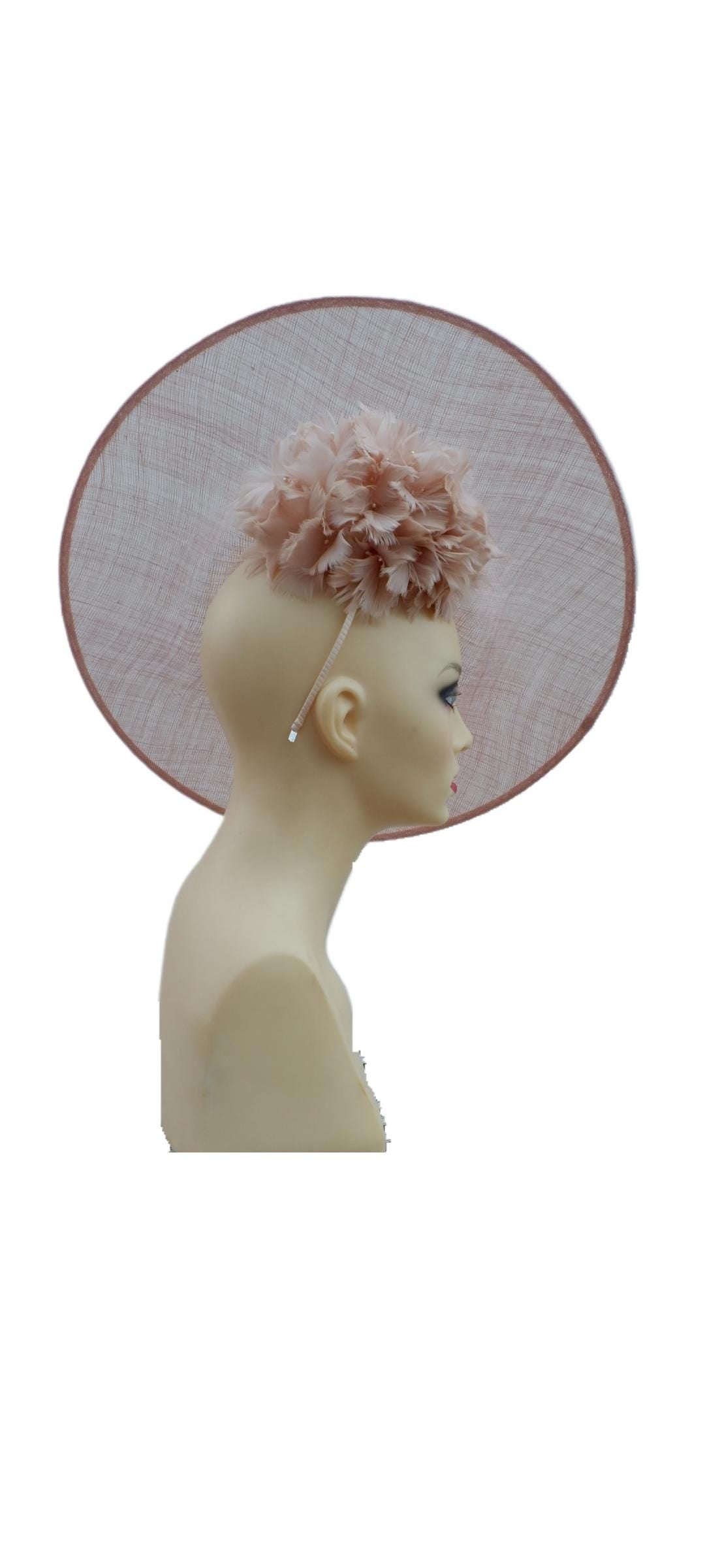 Milenco - Medium detailed Nude Sinamay fascinator