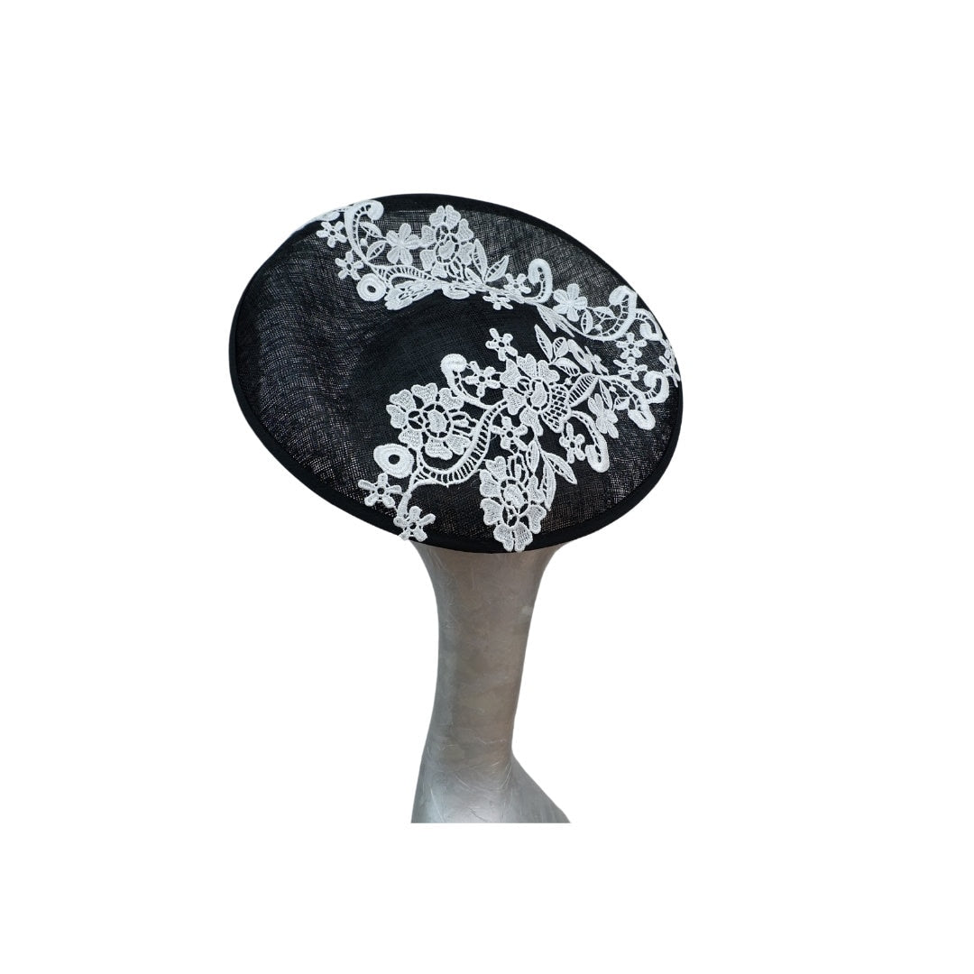 Clent - Black with White lace applique hatinator
