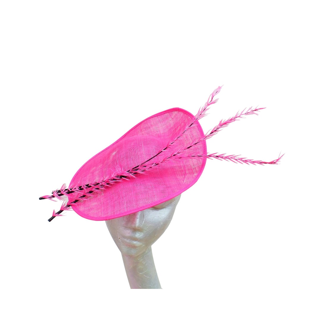 Zandra - Fuchsia Feature hatinator